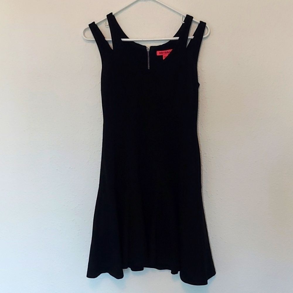 Betsey Johnson Dual Strap Dropped Waist Dress Size 2 EUC